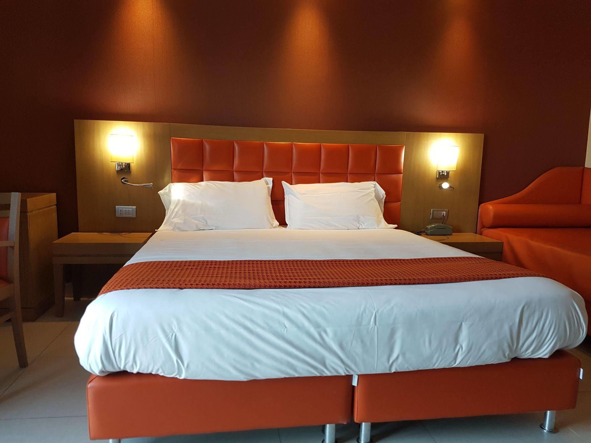 Hotel Ristorante La Campagnola Cassino Εξωτερικό φωτογραφία