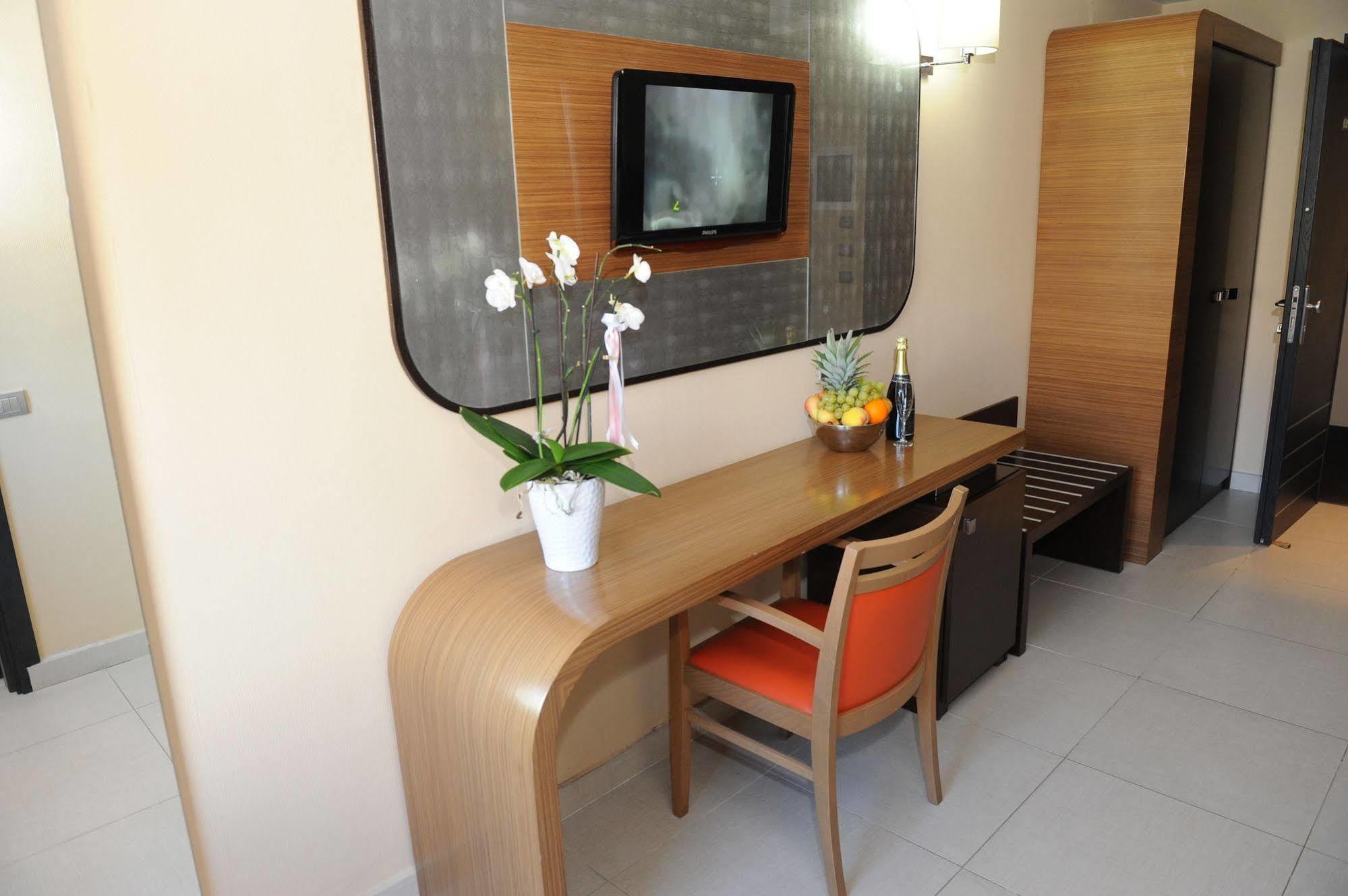 Hotel Ristorante La Campagnola Cassino Εξωτερικό φωτογραφία